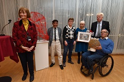 (v. links): Gertrude Herzog, Elmar Chico Goepel, Melanie Schulte-Braucks, Evelyn Nieft, Oberbürgermeister Ullrich Sierau, Dieter Fuchs. Foto: Anja Kador / Dortmund-Agentur